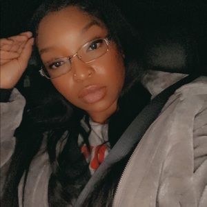 Meet your Posher, Toi